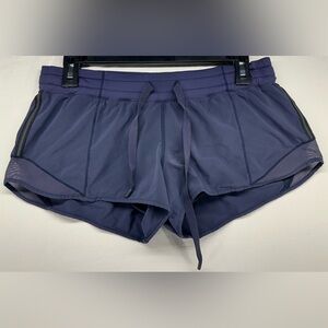 Lululemon Hotty Hot Short Lined 2.5" Inseam Size 4 Navy Blue